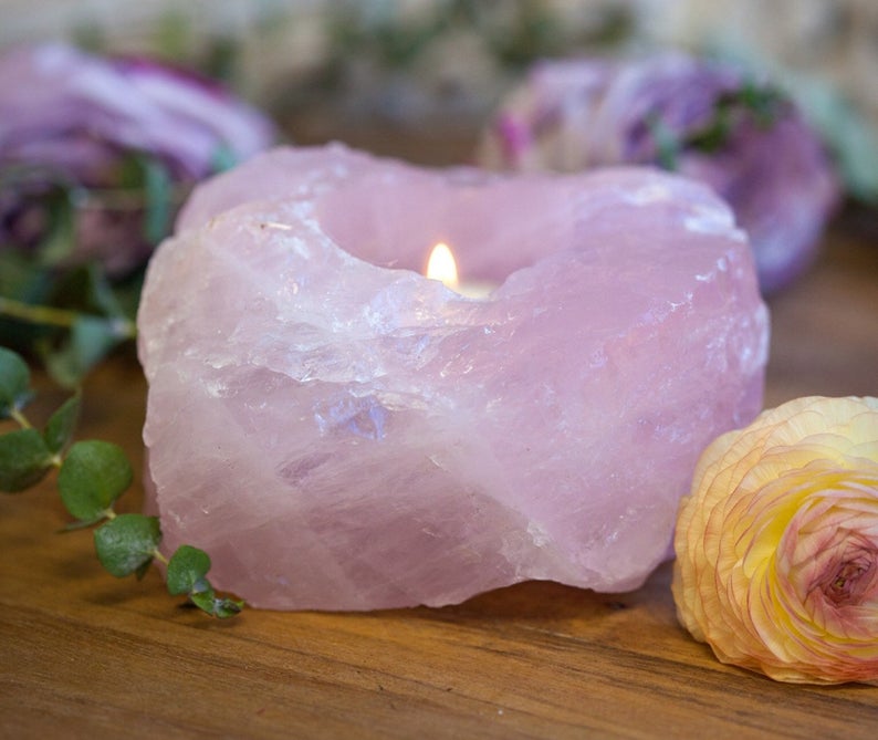BEAUTIFUL Brazilian Rose Quartz Candle Holder to radiate peace & love vibrations – with free intuitive tea light